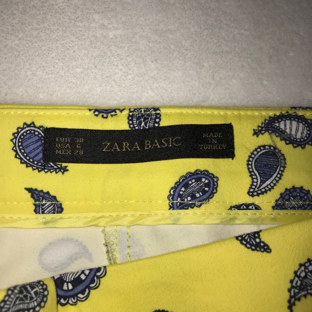 Zara Yellow Paisley Print Trousers - Picture 7 of 8